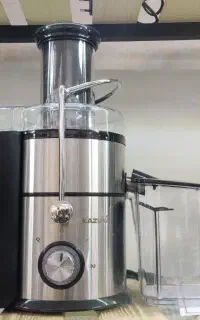 آبمیوه گیری تک کارهKAZUKIکازوکی با ضمانت و ارسال