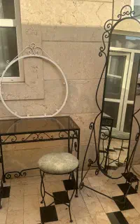 میز توالت اینده قدی
