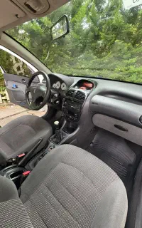 پژو ۲۰۶ sd v8 طبقه