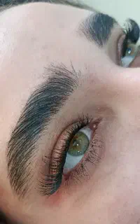 مدل برای کاشت مژه و لیفت ابرو
