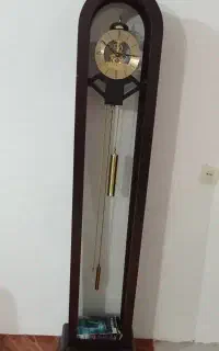 ساعت ایستاده