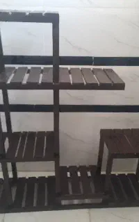 استند چوبی