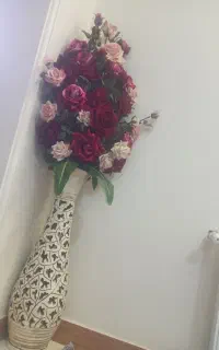 گل و گلدان در حد