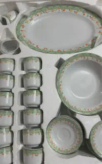 سرویس ۱۲نفره چینی زرین