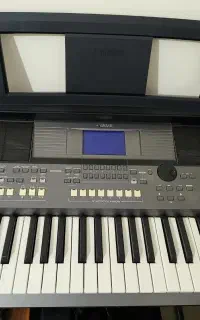 کیبورد یاماها psr-s670