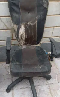 صندلی اداری مفت