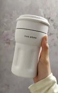 تراول ماگ از برند live alone