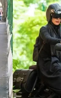 آموزش موتور سواری بانوان
