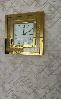 ساعت و آباژور