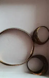 طلا حدود هشت گرم