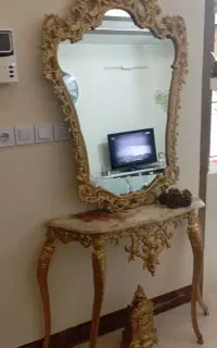 یک میزواینه به فروش میرسد
