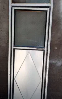 درب سرویس بهداشتی