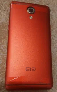 گوشی الفون p8
