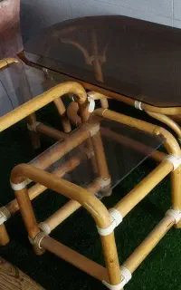 میز و دوتا عسلی