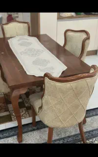 میز غذاخوری