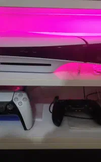 ps5اسلیم 1ترابایت در حد نونو بدون کوچیک ترین خط خش