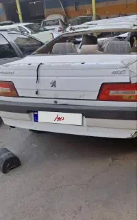 پژو‌ ۴۰۵ اس ال ایکس تصادفی