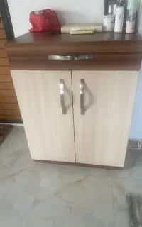 جاکفشی و میز تلویزیون ست