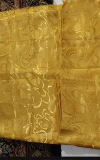 پارچه پرده یا رو بالشتی