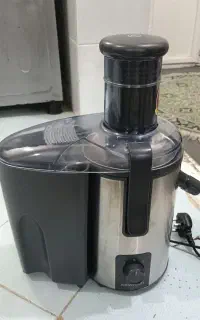 آبمیوه گیری کنوود