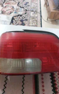 فروش چراغ خطر عقب سمت راننده