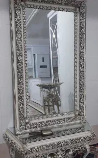 آینه و کنارسالنی برنجی