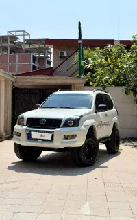 پرادو دو در شش سیلندر