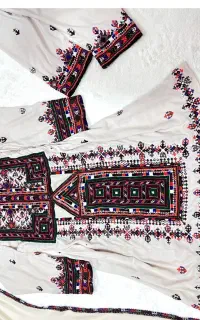 دوخت لباس تپه ای