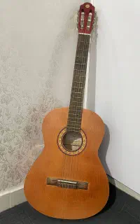 گیتار متاع پور کاملا نو و سالم
