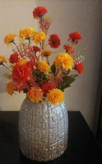 گل وگلدان
