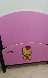 تخت دخترانه