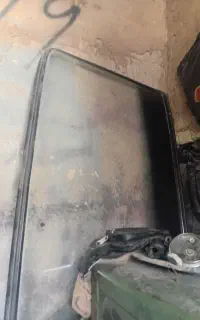 شیشه جلو وانت نیسان