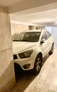 اکتیون لاکچری