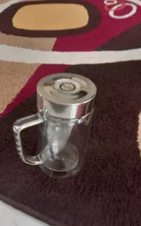 لیوان چای سبز