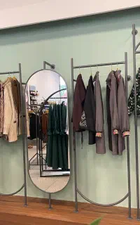 رگال ، رگال دیواری میز مدیریت مزون به علت جابجایی