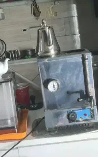 تخت ،یخچال،کباب پز و بصورت کلی ،واگذاری قهوخونه