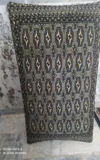 پشتی قدیمی