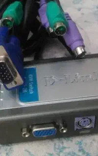 کی وی ام سوئیچ D.LINK مدل DKVM-2k
