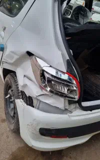 تعمیر سپر و رنگ امیزی سپر  صافکاری حرفه ای