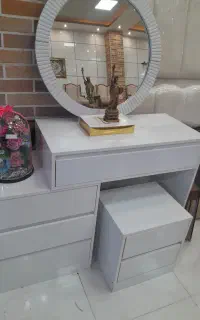 میز آرایش