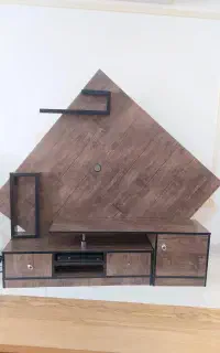 میز تلویزیون ام دی اف ۱۰۰ درصد سالم و بی خط و خش