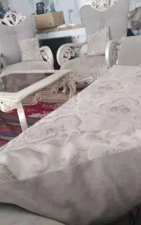 مبل سلطنتی
