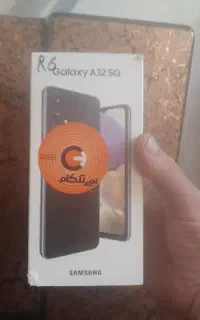 A32فایو جی اصلی گلس ال سی دی ترک جزیی دارد