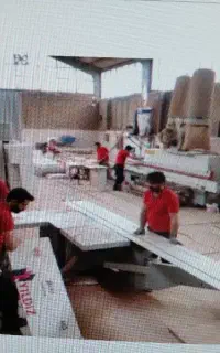 کارگر ماهر و نیمه ماهر