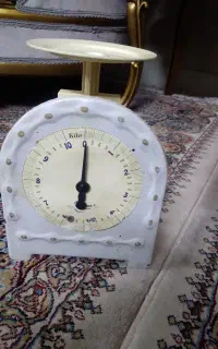 ترازوی اشپزخانه