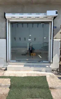 نصب‌وخدمات درب کرکره برقی‌،شیشه سکوریت‌،‌جک حیاطی