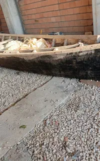 قایق چوبی