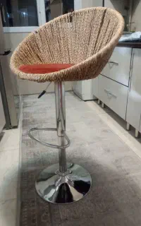 دو عددصندلی اپن جک دار و حصیری