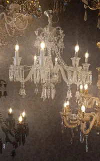 لوستر باکارات گرید ۱ شفاف ۸ شاخه