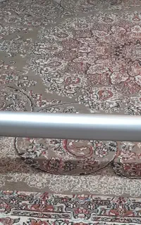 زیر گلدانی زیر تلفنی